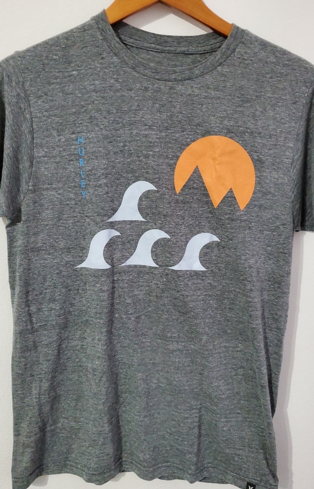 Hurley T-shirt